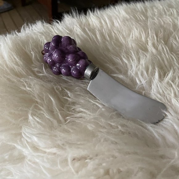 NWOT Porcelain Repousse Handle Stainless Butter Spreader 5 1/2" - Picture 5 of 7